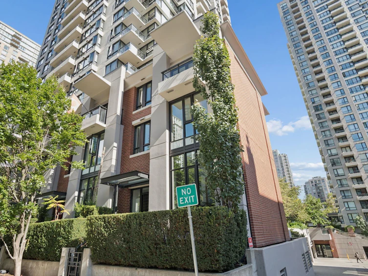 TH938 Homer Street, Vancouver, BC, V6B 1T7 - 19