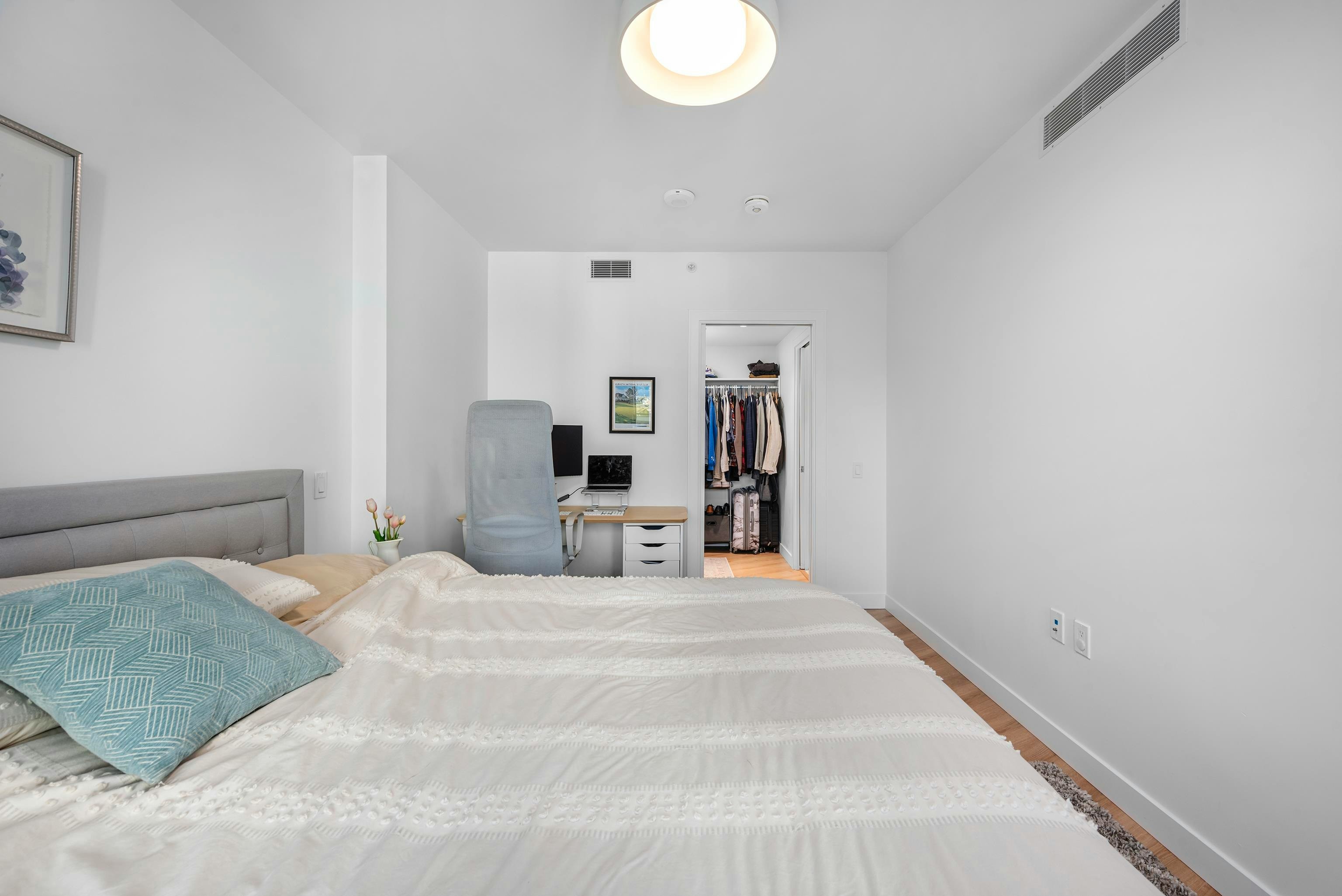 603-1500 Fern Street, North Vancouver, BC, V7J 0E6 - 15