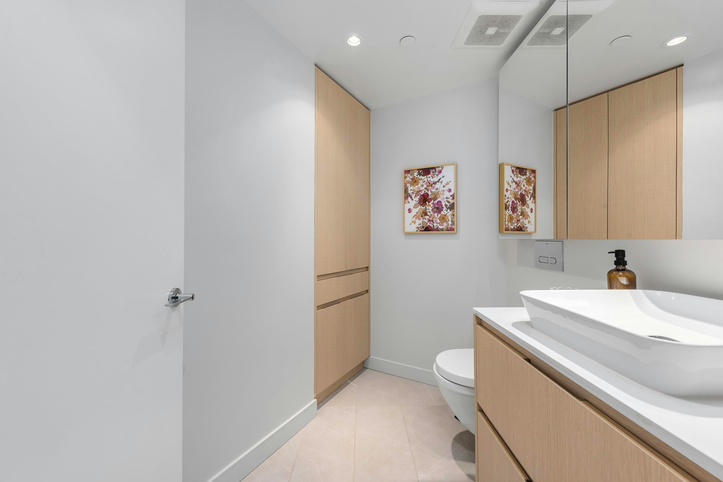 603-1500 Fern Street, North Vancouver, BC, V7J 0E6 - 7
