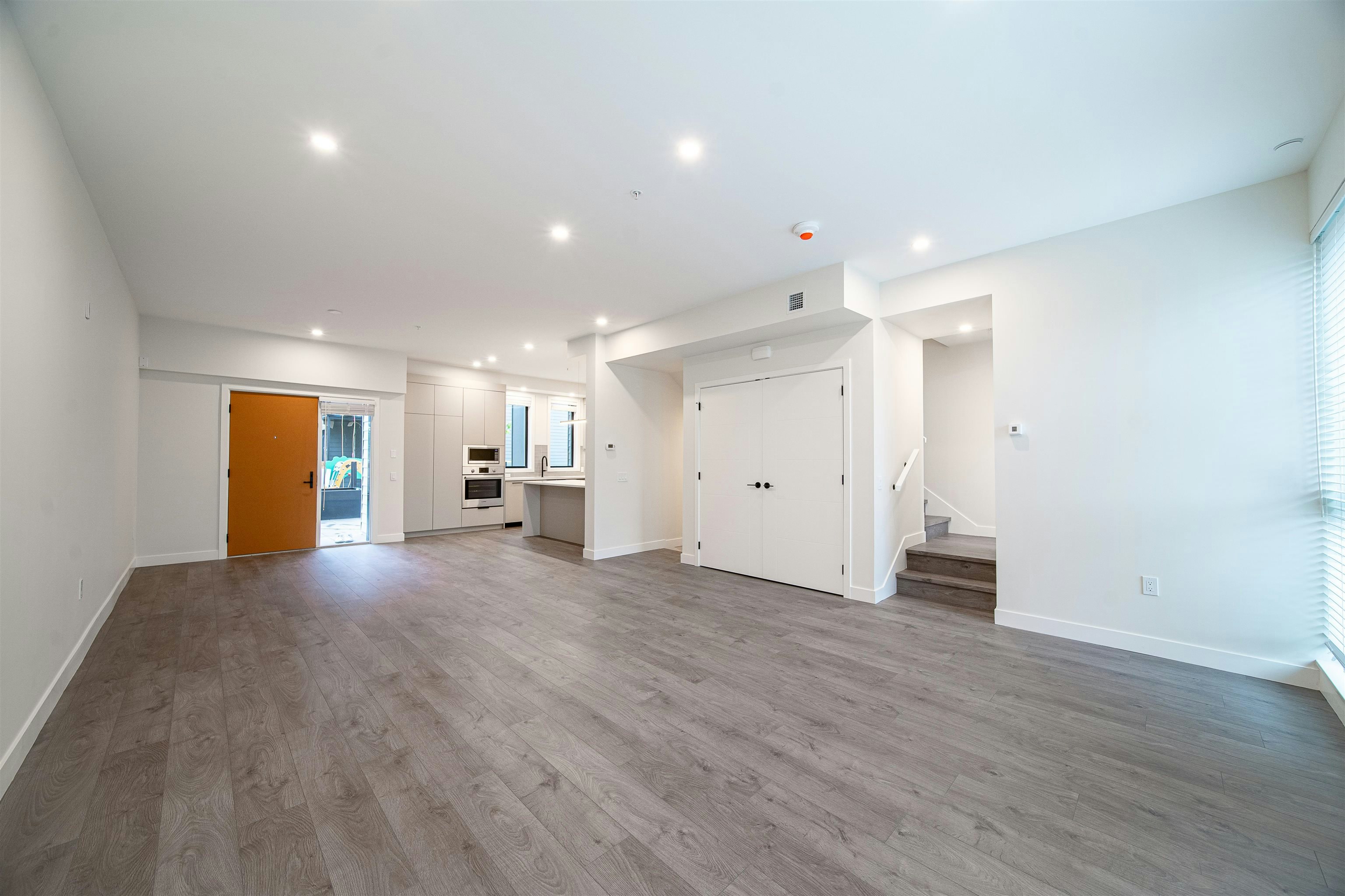 218-8699 Spires Road, Richmond, BC, V6Y 1W4 - 9