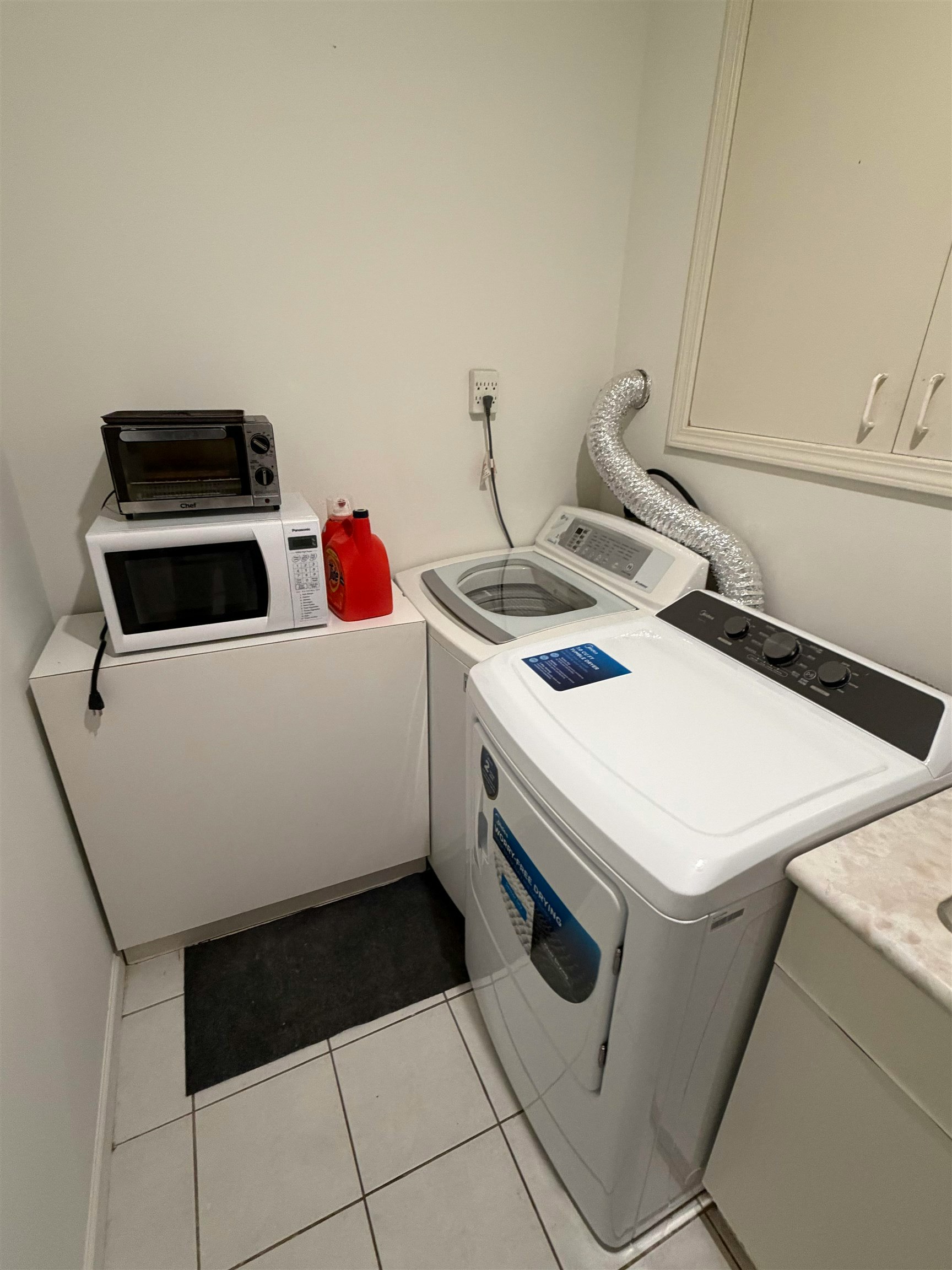 26XX W 23 Avenue, Vancouver, BC, V6J 3Z2 - 8