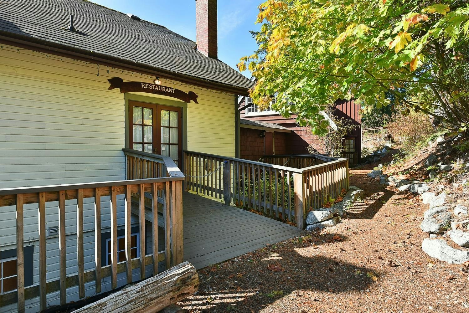 4339 Garden Bay Road, Pender Harbour Egmont, BC, V0N 1S1 - 9