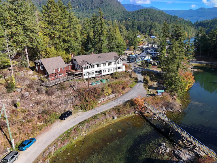 4339 Garden Bay Road, Pender Harbour Egmont, BC, V0N 1S1