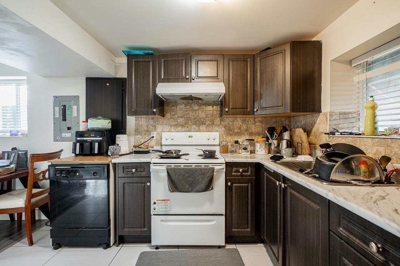 11191 90 Avenue, Delta, BC, V4C 3H1 - 24