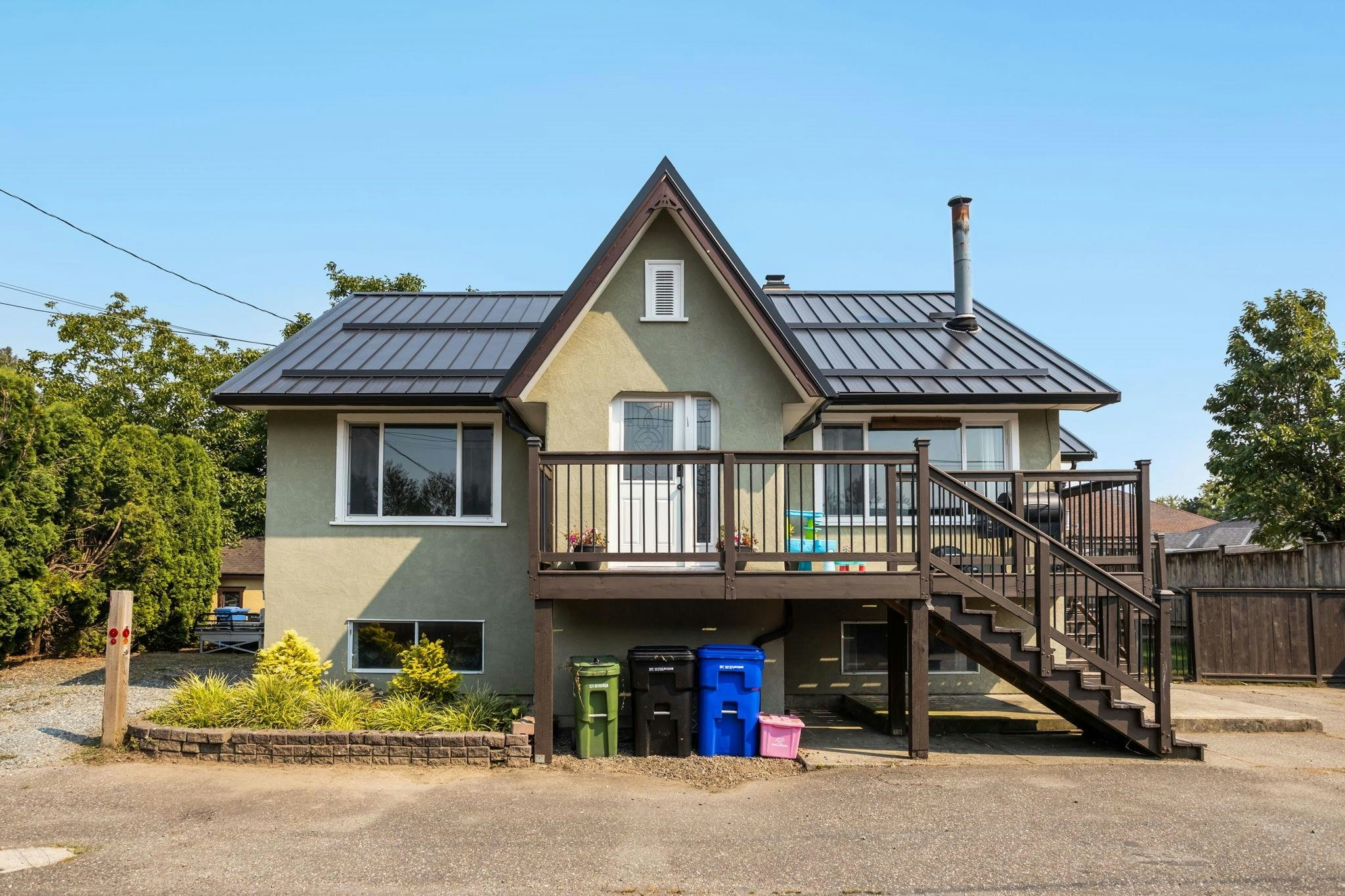 46307 Riverside Drive, Chilliwack, BC, V2P 3L2