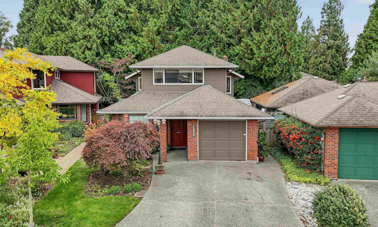 14972 Southmere Close