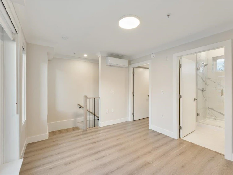 8303 French Street, Vancouver, BC, V6P 4W3 - 16