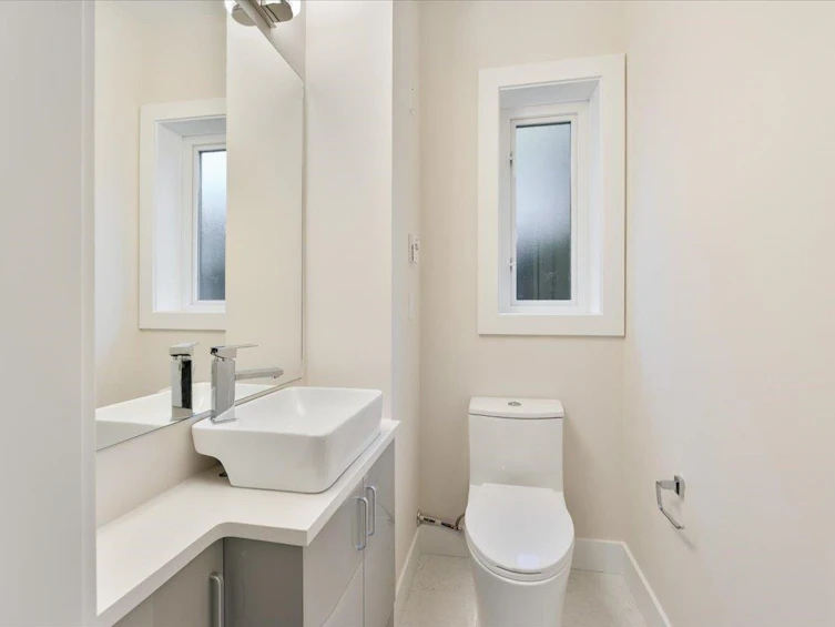 8303 French Street, Vancouver, BC, V6P 4W3 - 12