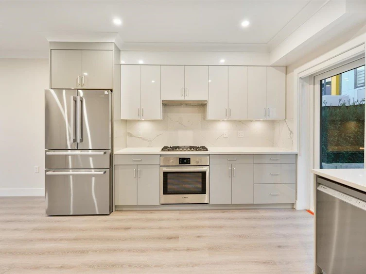 8303 French Street, Vancouver, BC, V6P 4W3 - 9