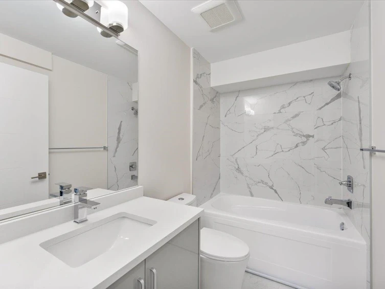 8303 French Street, Vancouver, BC, V6P 4W3 - 28