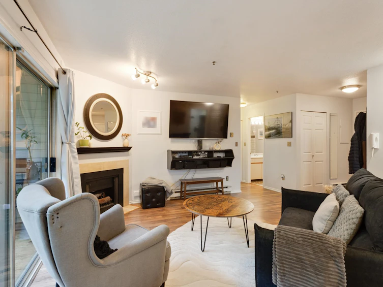101-3270 W 4th Avenue, Vancouver, BC, V6K 1R9 - 9