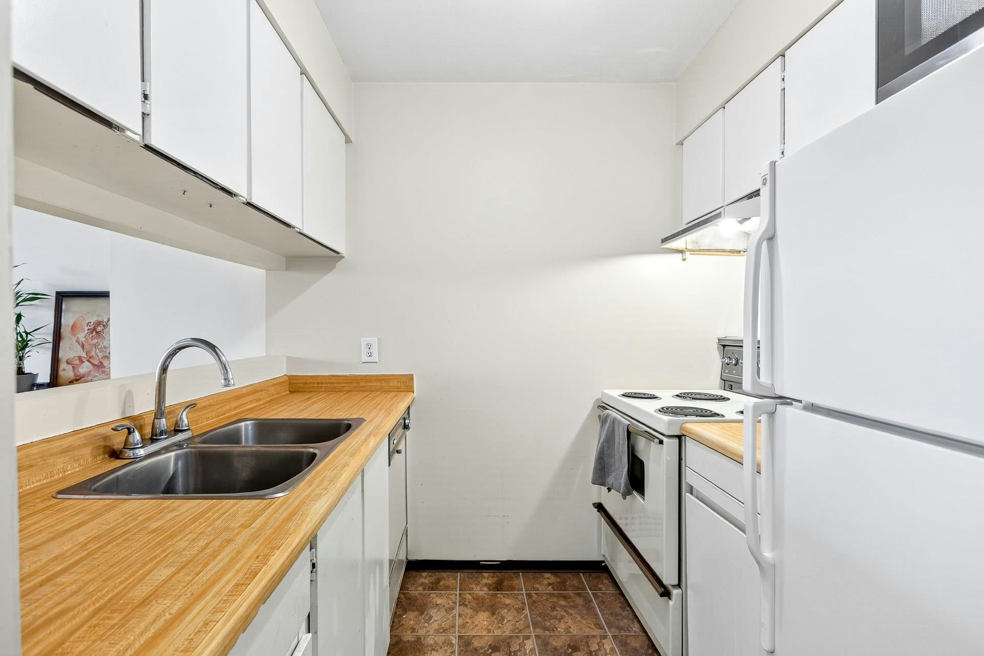 2308-4353 Halifax Street, Burnaby, BC, V5C 5Z4 - 10