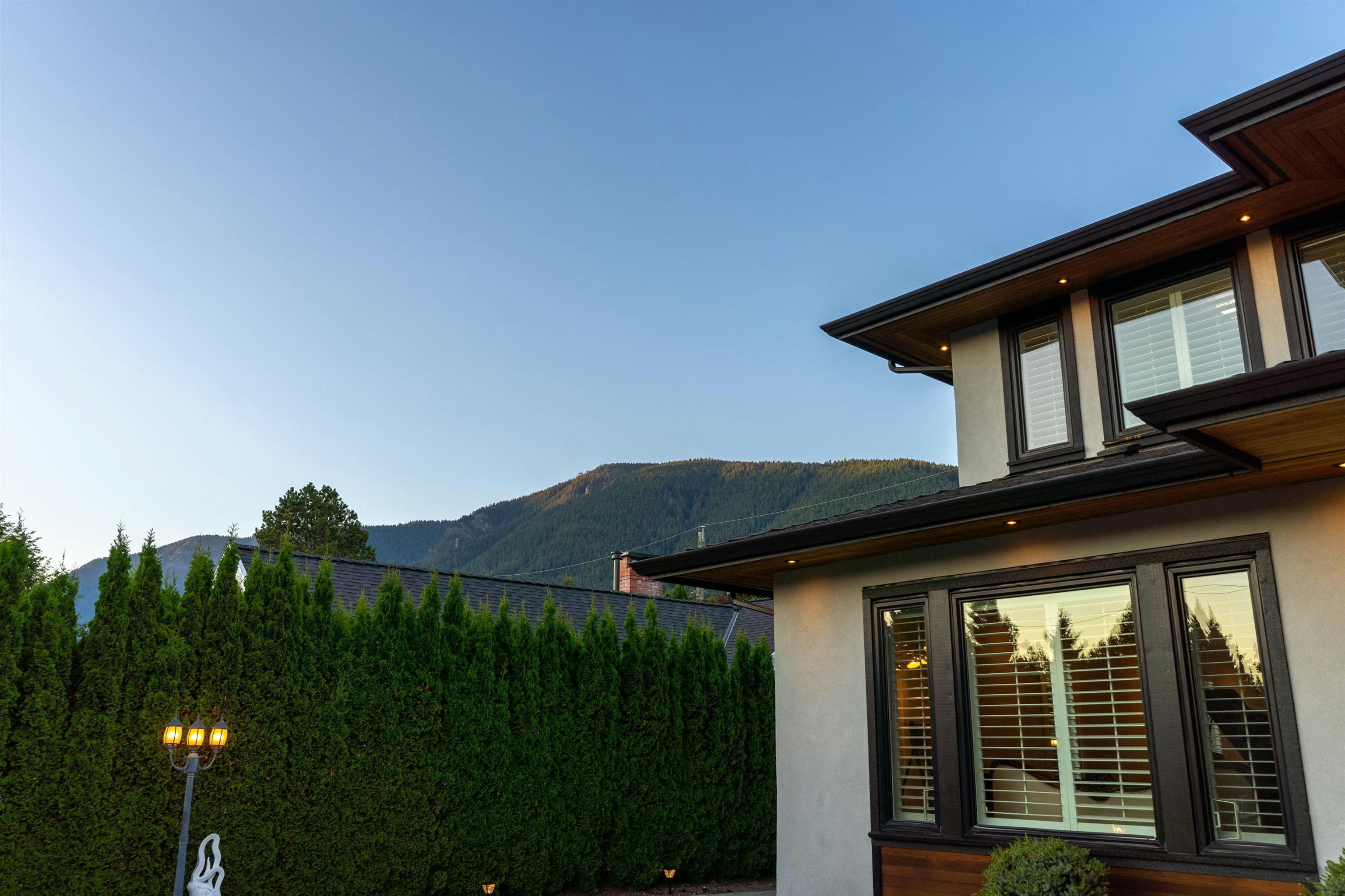 4168 Highland Boulevard - 2