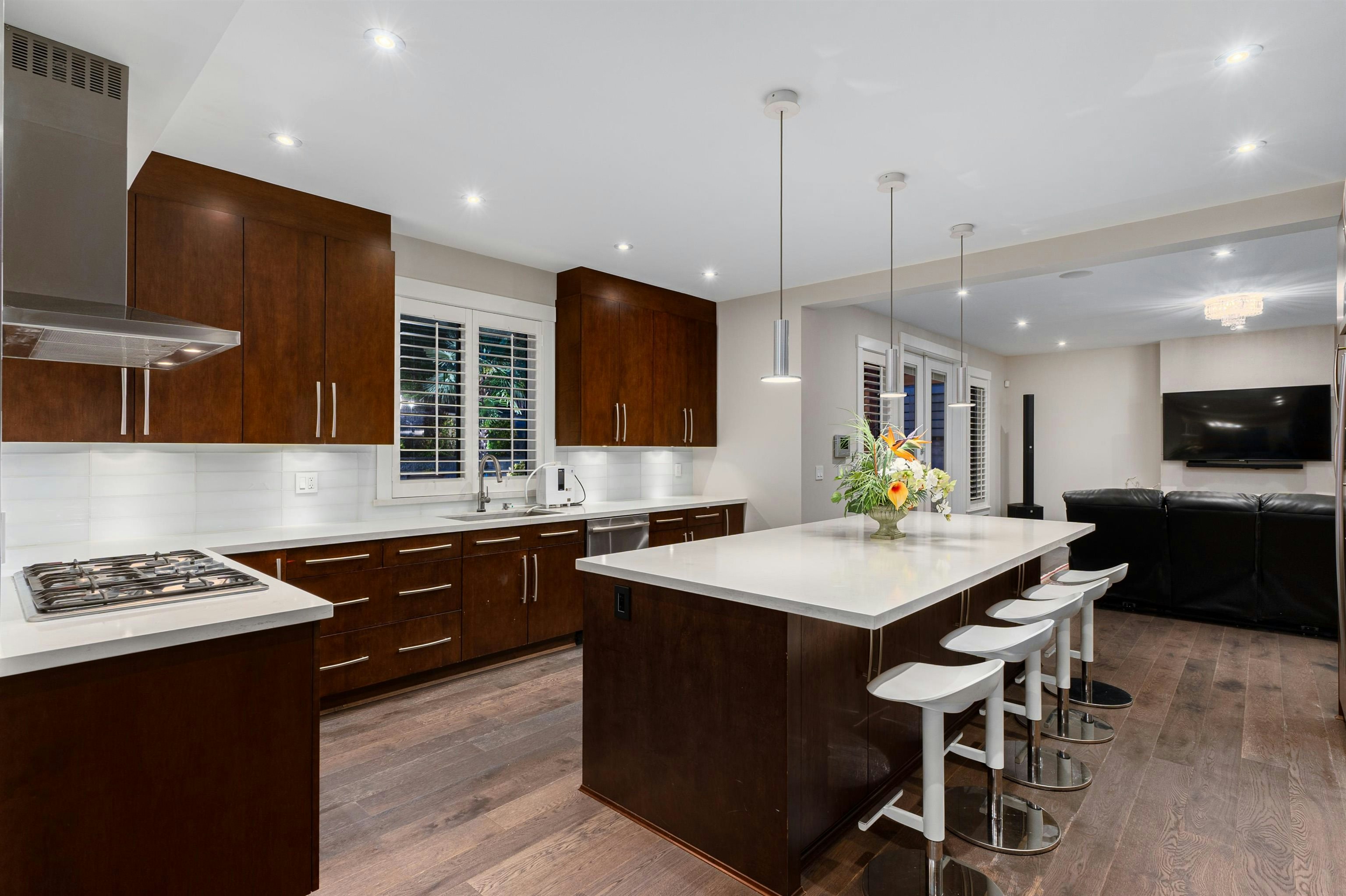 4168 Highland Boulevard, North Vancouver, BC, V7R 2Z6 - 15