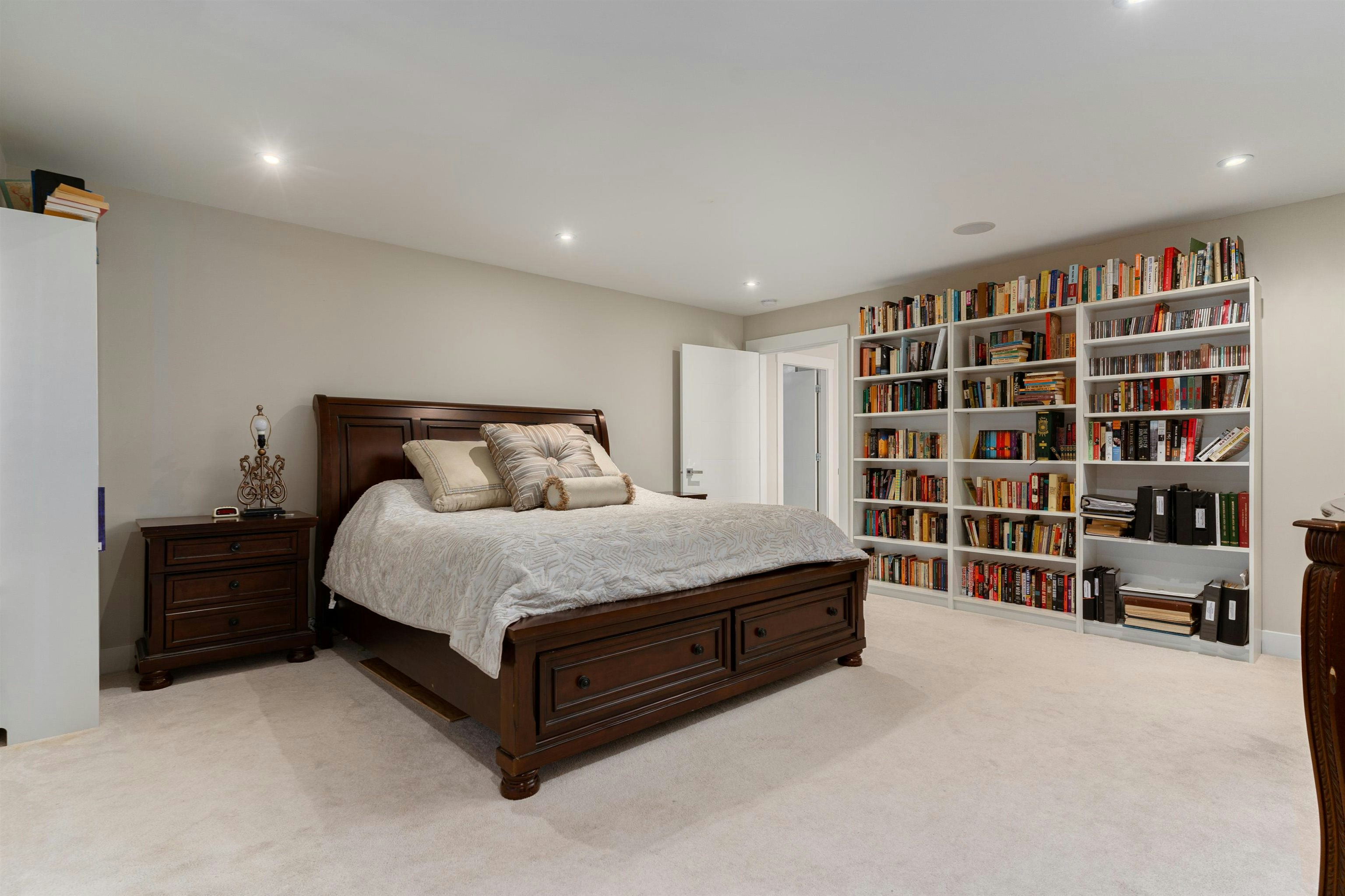 4168 Highland Boulevard, North Vancouver, BC, V7R 2Z6 - 20