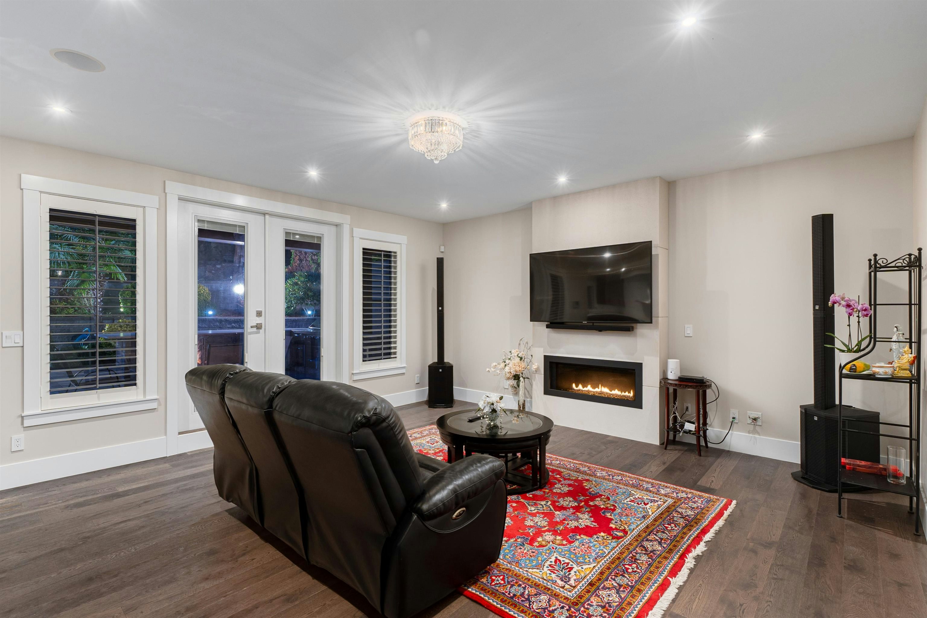 4168 Highland Boulevard, North Vancouver, BC, V7R 2Z6 - 12