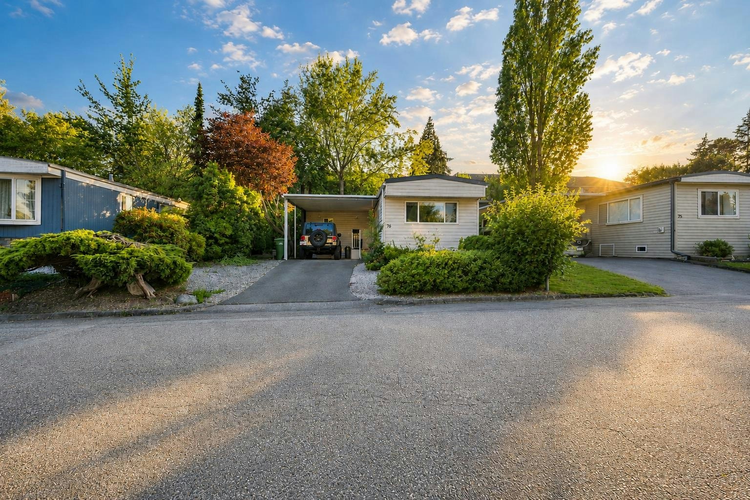 76-1840 160 Street, Surrey, BC, V3T 0P9
