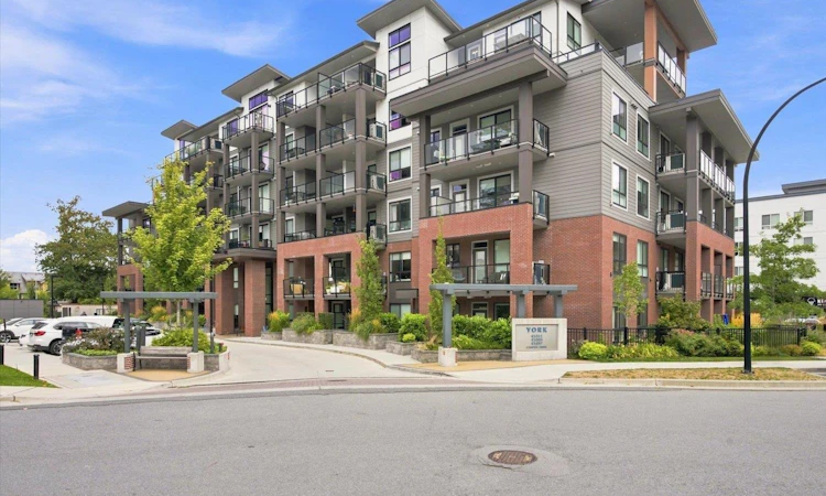410-45511 Campus Drive