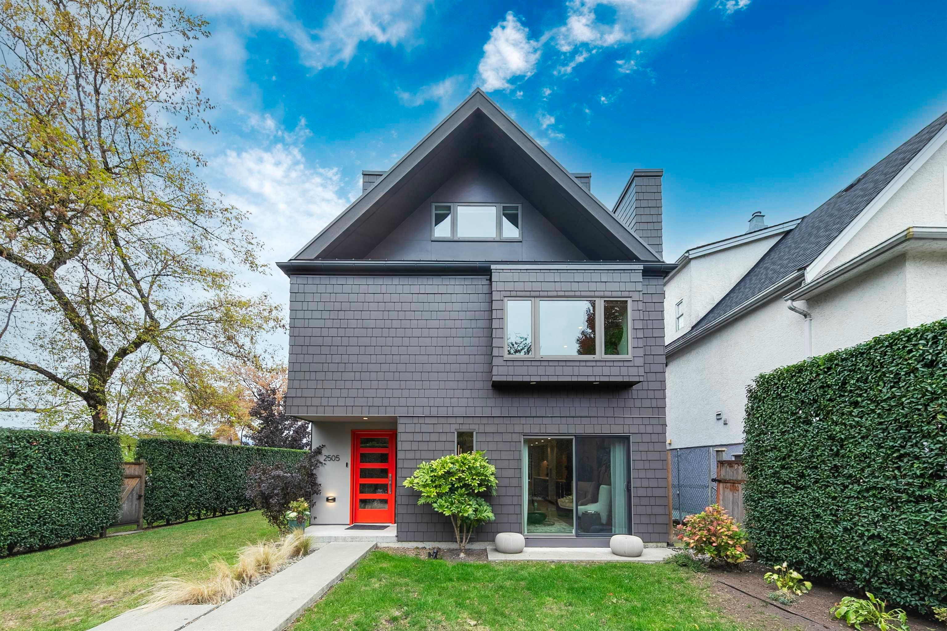 2505 Adanac Street, Vancouver, BC, V5K 2M6