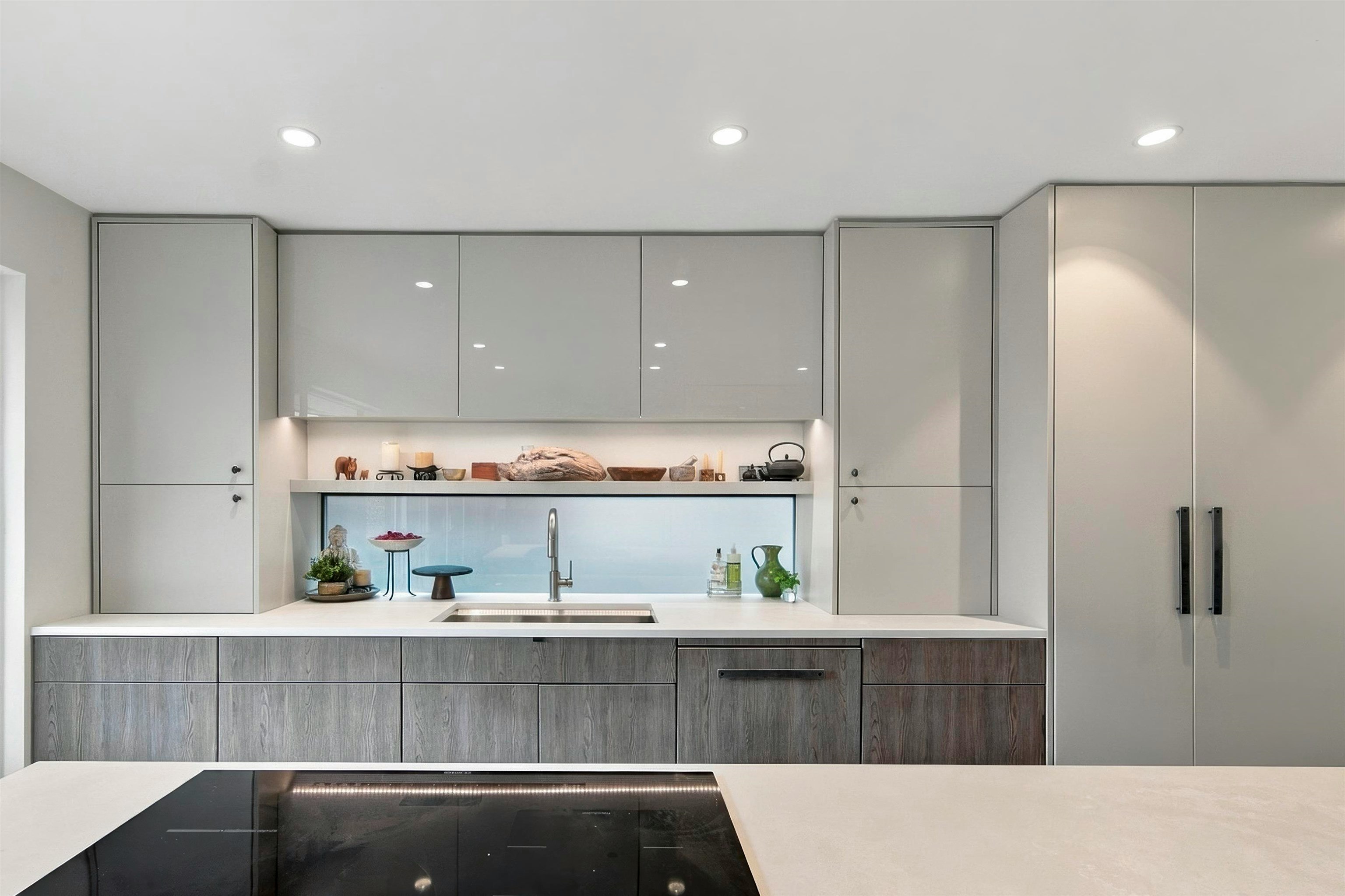 2505 Adanac Street - 3