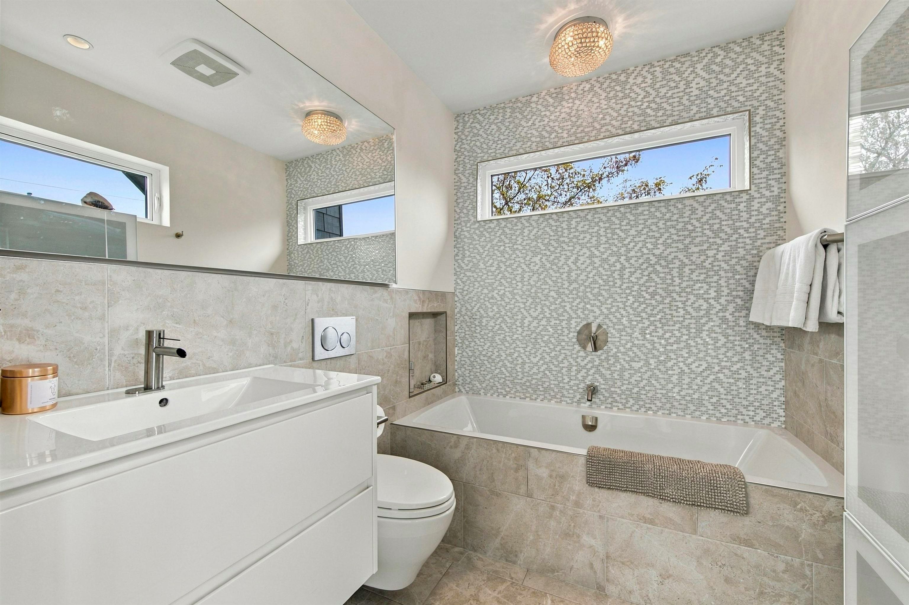 2505 Adanac Street, Vancouver, BC, V5K 2M6 - 28