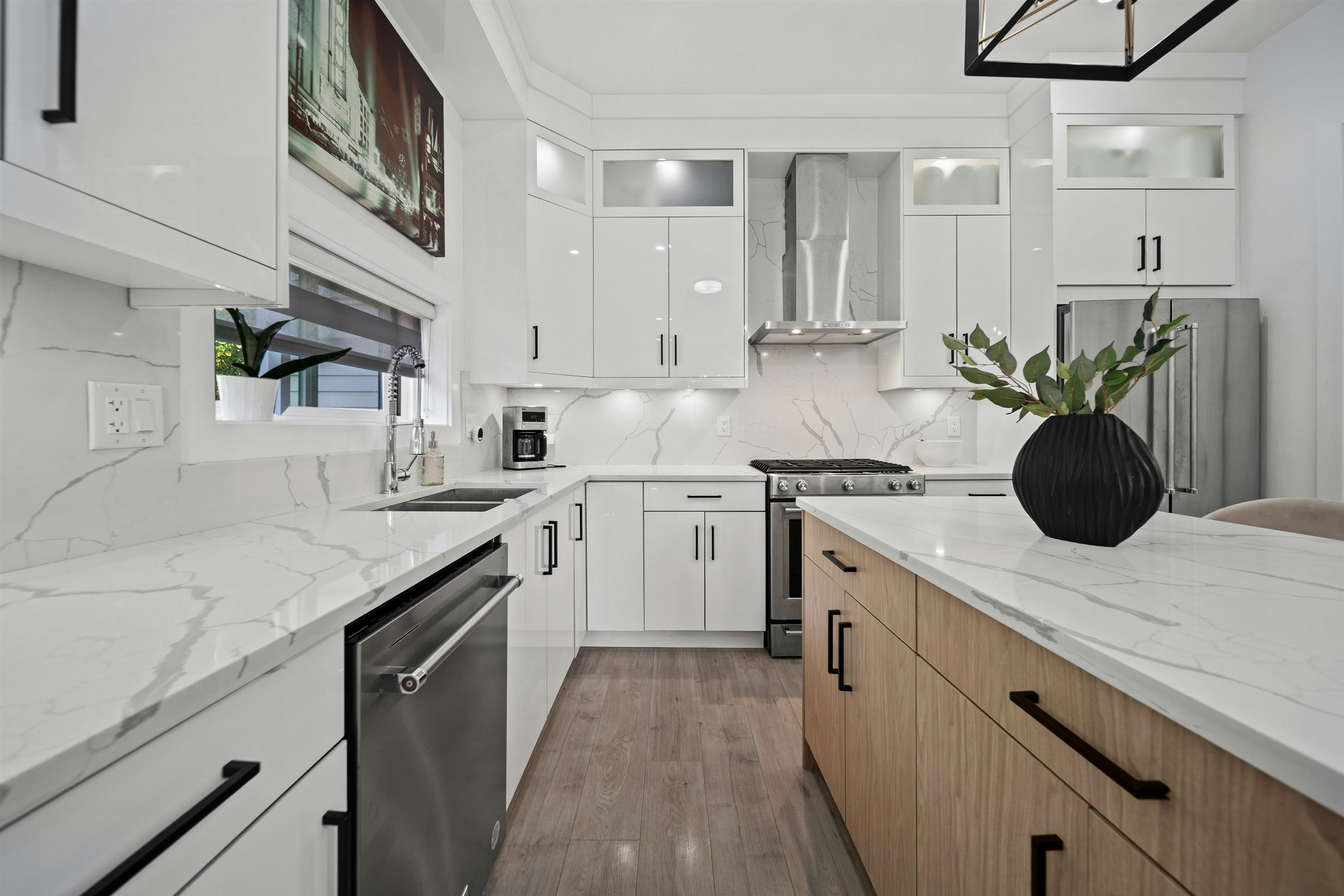 1131 E 23rd Avenue, Vancouver, BC, V5V 1Y8 - 8
