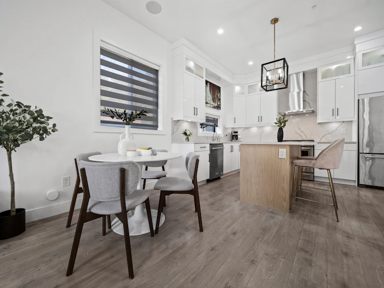 1131 E 23rd Avenue, Vancouver, BC, V5V 1Y8 - 5