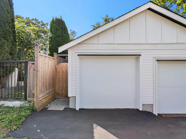 1131 E 23rd Avenue, Vancouver, BC, V5V 1Y8 - 31