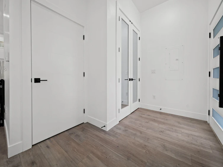 1131 E 23rd Avenue, Vancouver, BC, V5V 1Y8 - 29