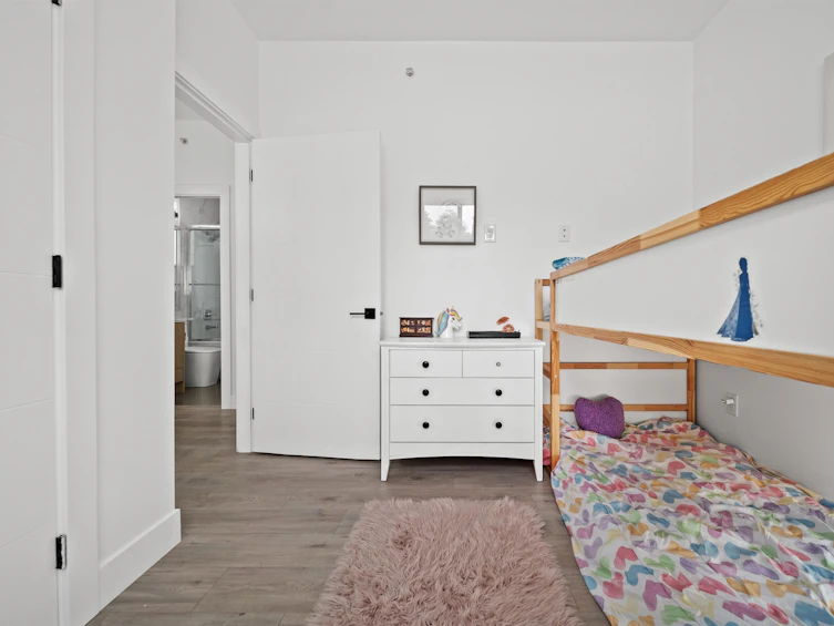1131 E 23rd Avenue, Vancouver, BC, V5V 1Y8 - 25
