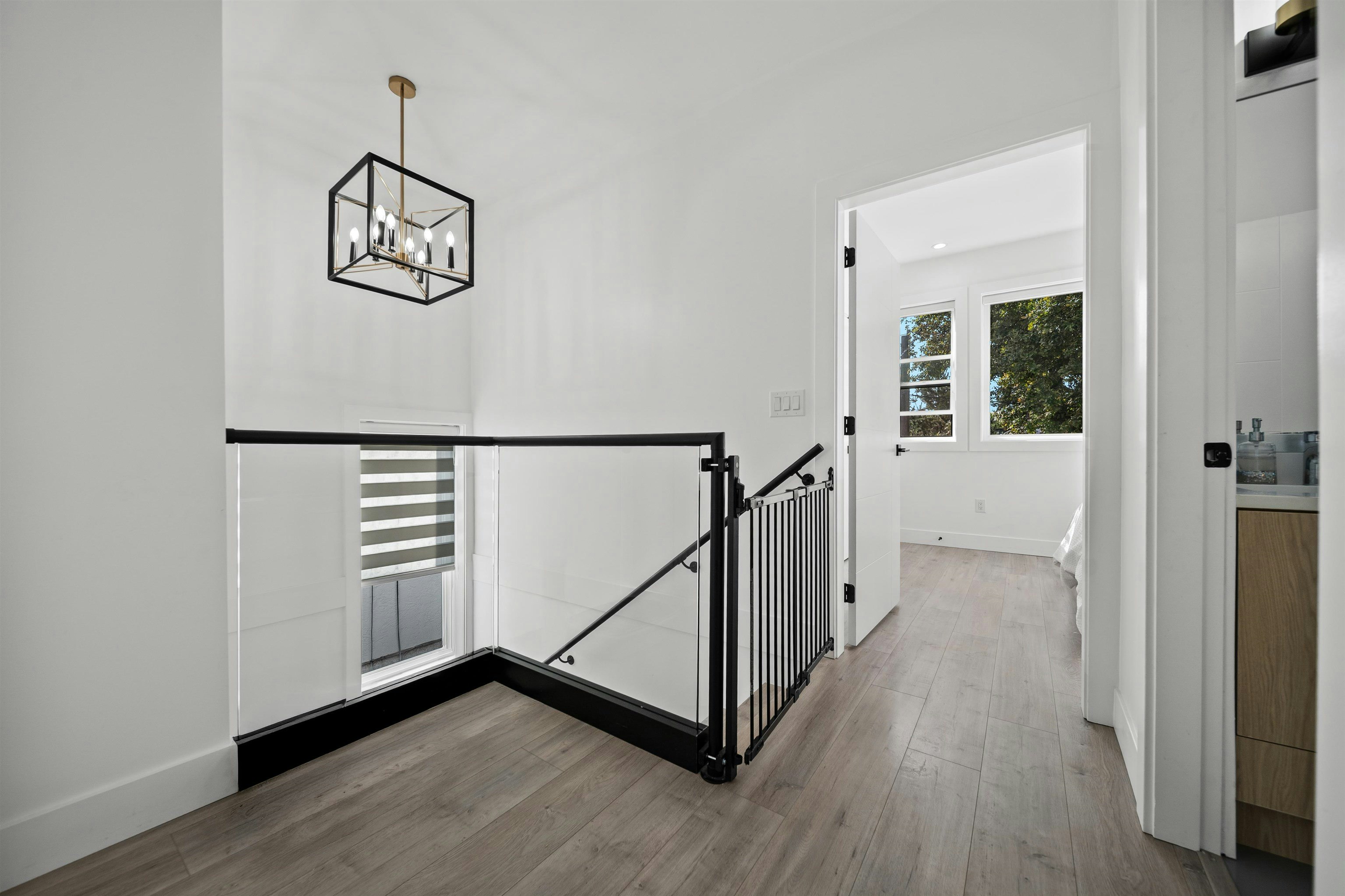 1131 E 23rd Avenue, Vancouver, BC, V5V 1Y8 - 27