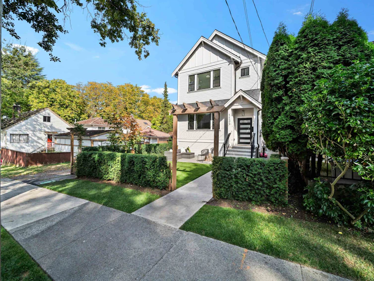 1131 E 23rd Avenue, Vancouver, BC, V5V 1Y8 - 32