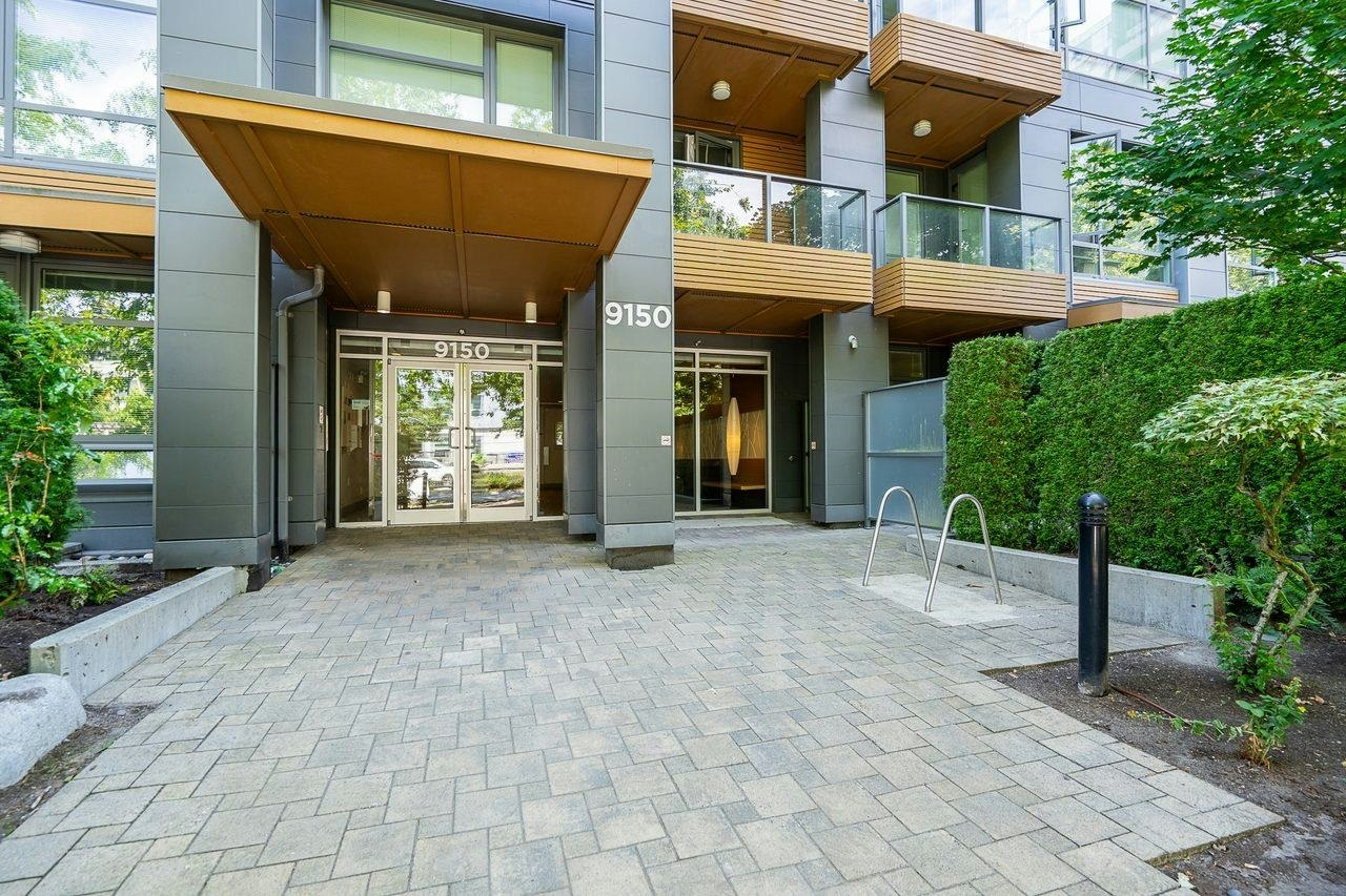 401-9150 University High Street, Burnaby, BC, V5A 0C5