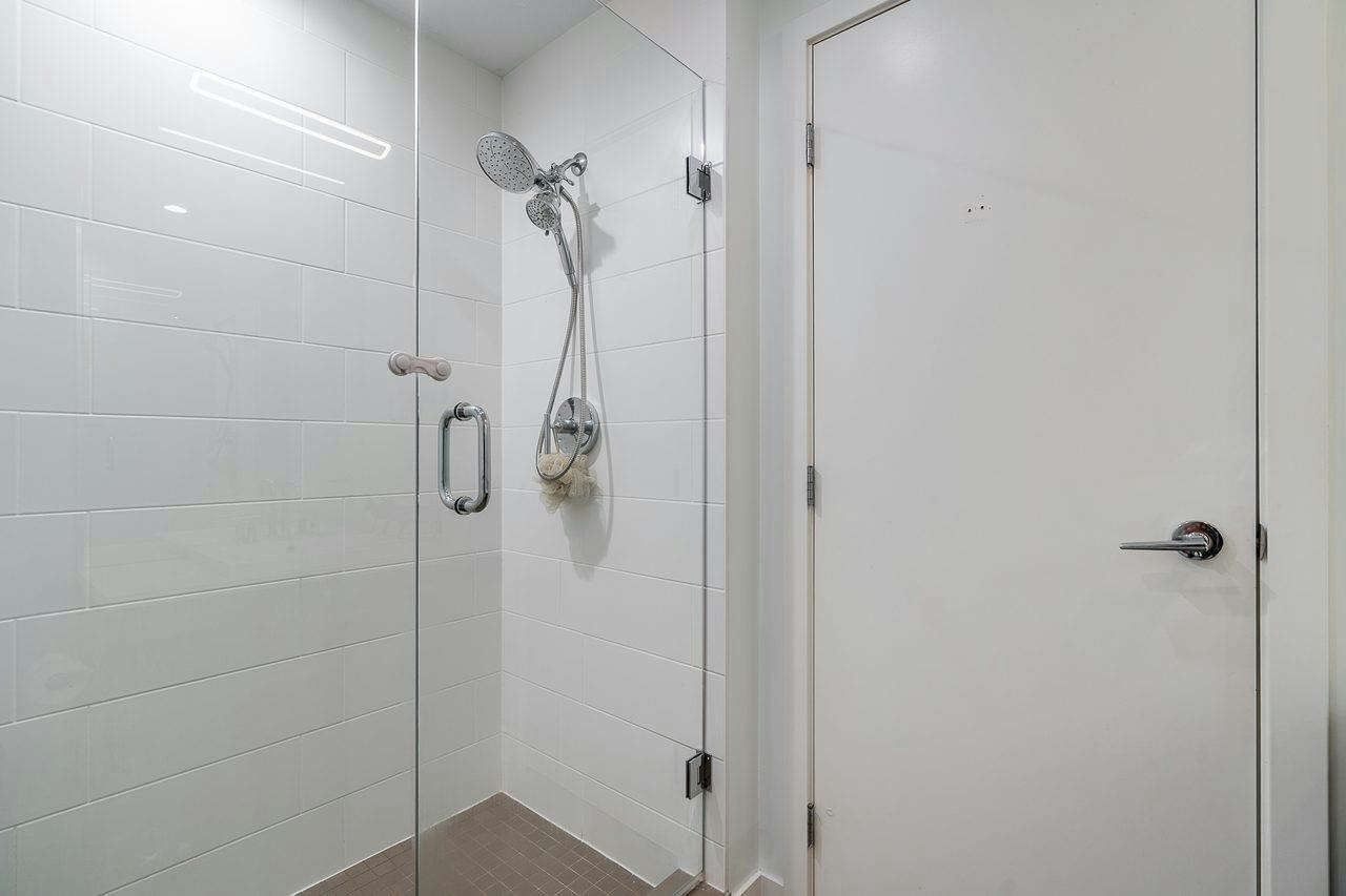401-9150 University High Street, Burnaby, BC, V5A 0C5 - 29