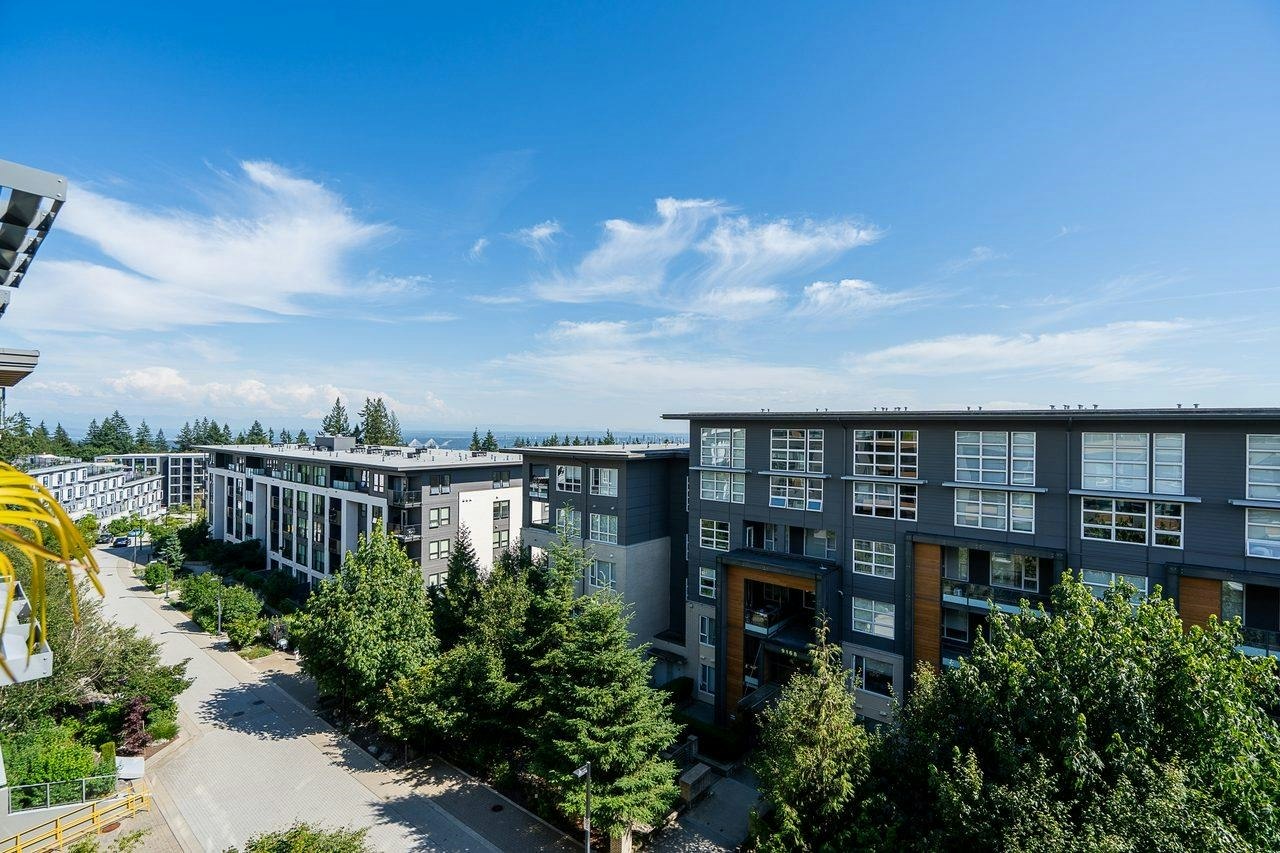 401-9150 University High Street, Burnaby, BC, V5A 0C5 - 36