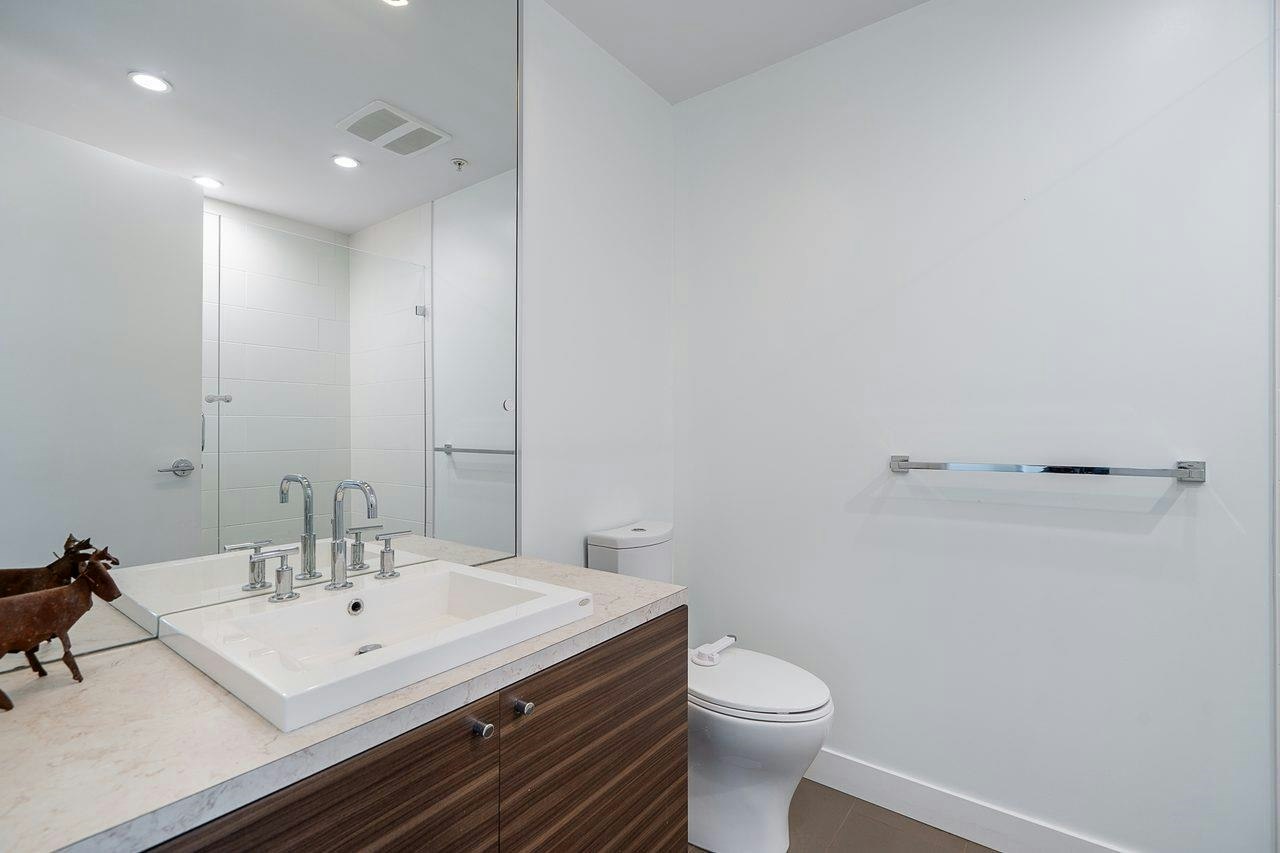 401-9150 University High Street, Burnaby, BC, V5A 0C5 - 28