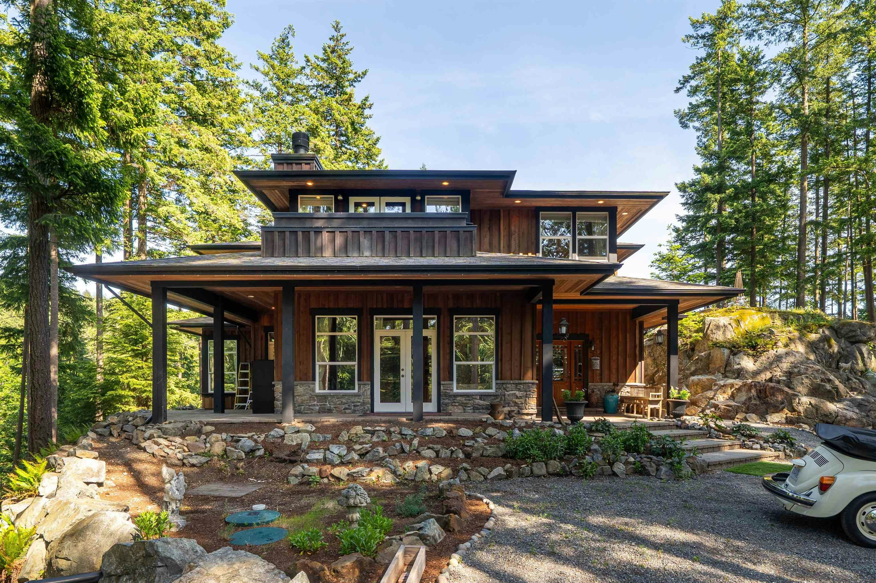 350 Salal Road - 2