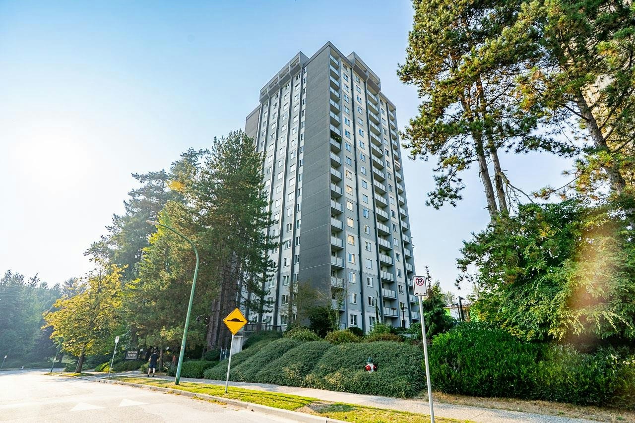 704-9541 Erickson Drive, Burnaby, BC, V3J 7N8