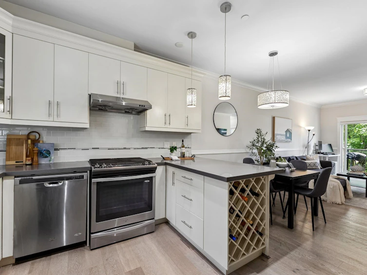 203-3488 Sefton Street, Port Coquitlam, BC, V3B 3R2 - 10