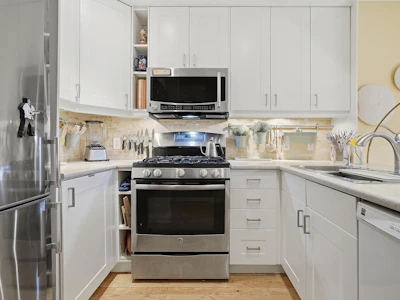 123-3440 W Broadway - 5