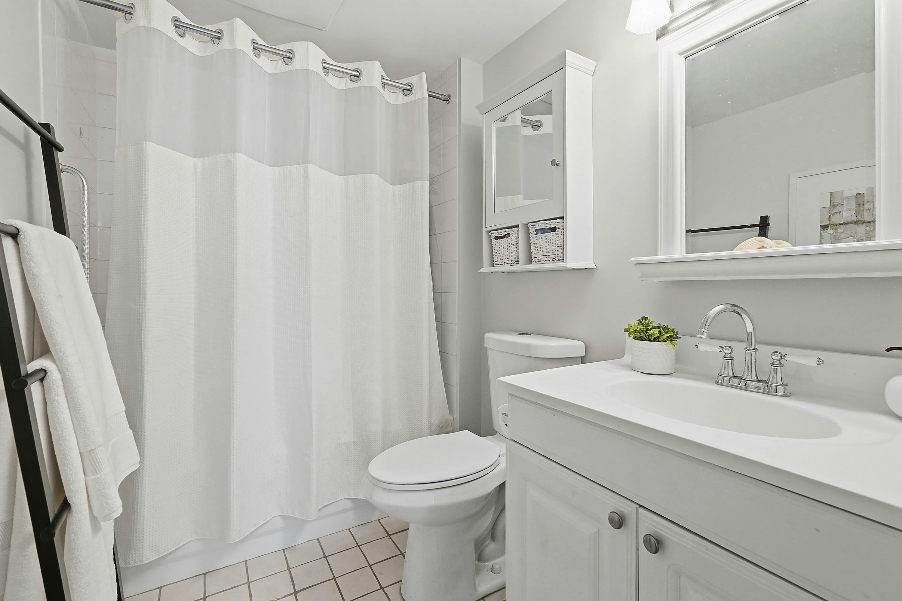 123-3440 W Broadway, Vancouver, BC, V6R 4R2 - 27