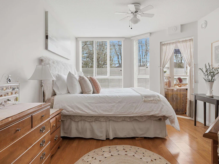 123-3440 W Broadway, Vancouver, BC, V6R 4R2 - 23