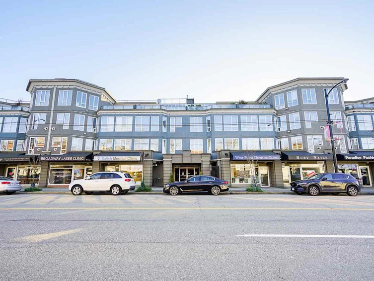 123-3440 W Broadway, Vancouver, BC, V6R 4R2
