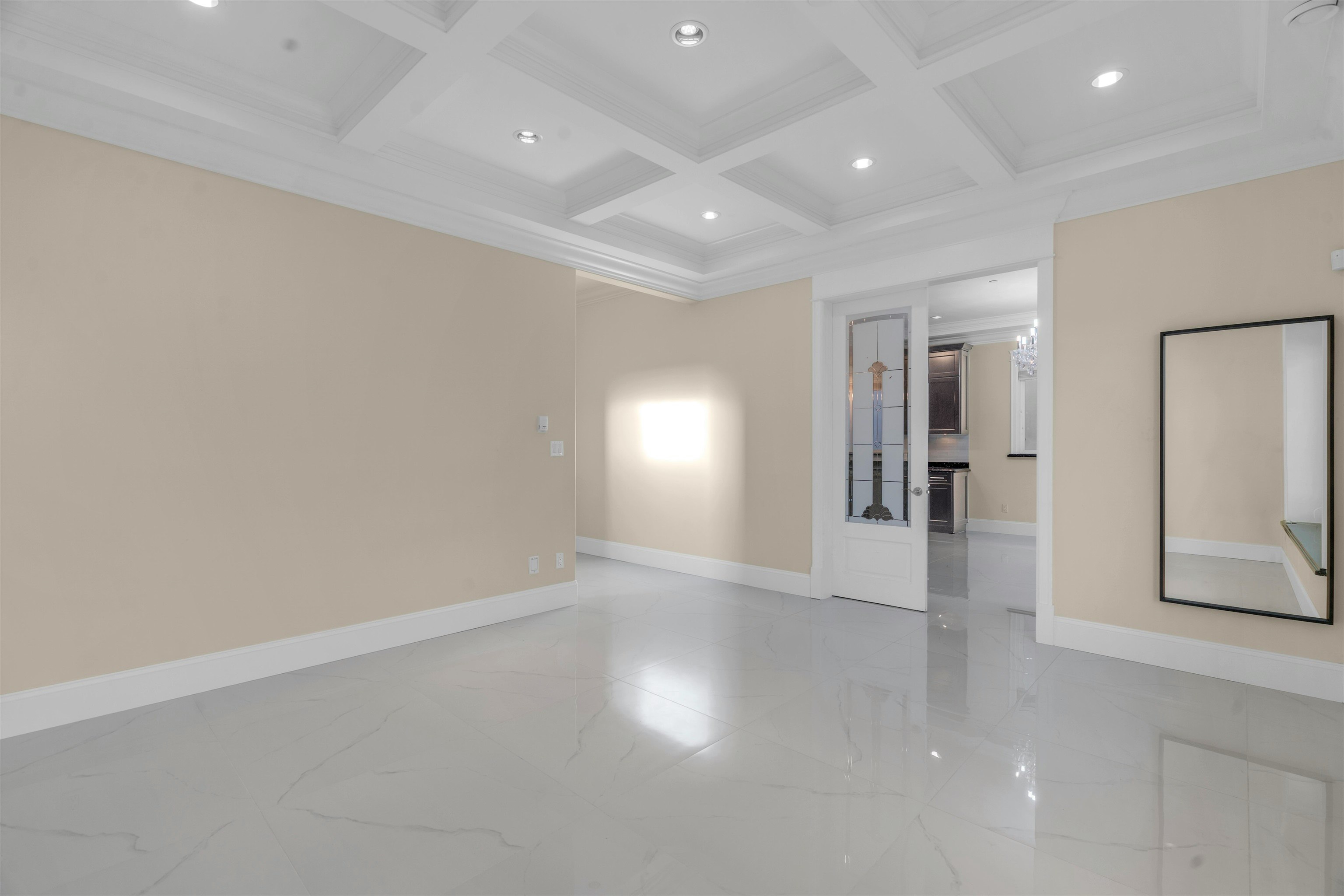 6830 Vivian Street, Vancouver, BC, V5S 2T6 - 11