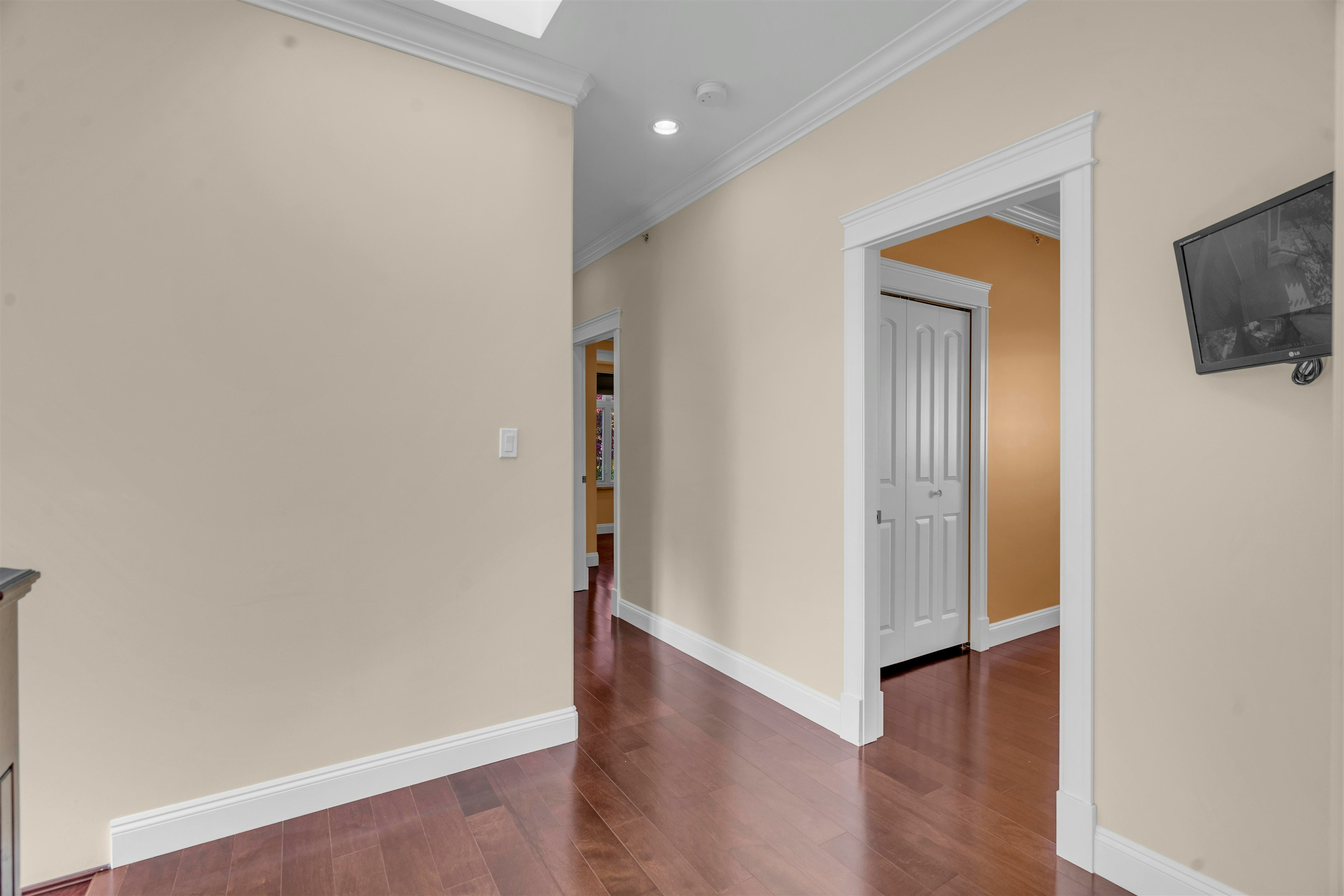 6830 Vivian Street, Vancouver, BC, V5S 2T6 - 19