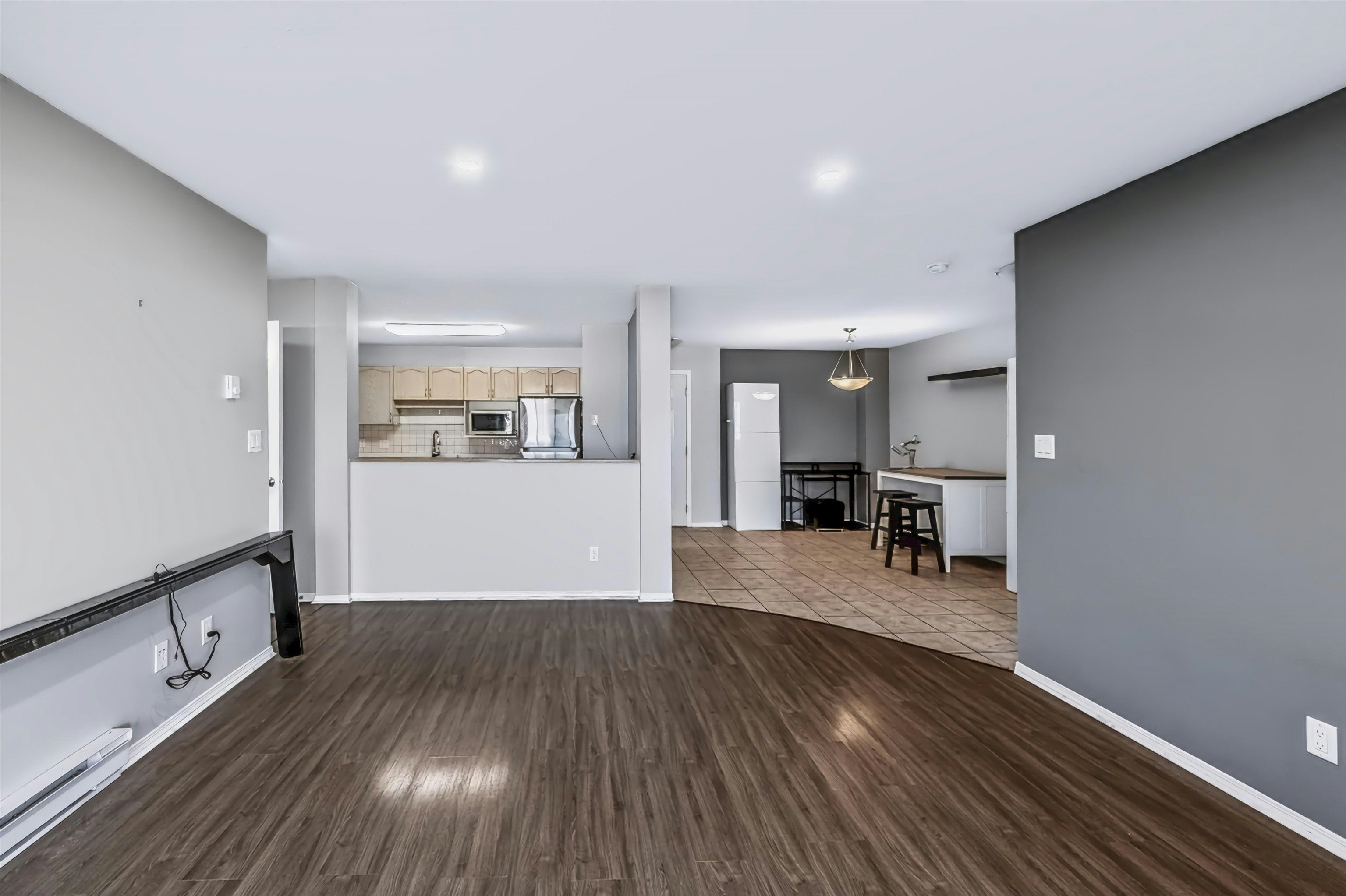 221-33175 Old Yale Road, Abbotsford, BC, V2S 2J4 - 8