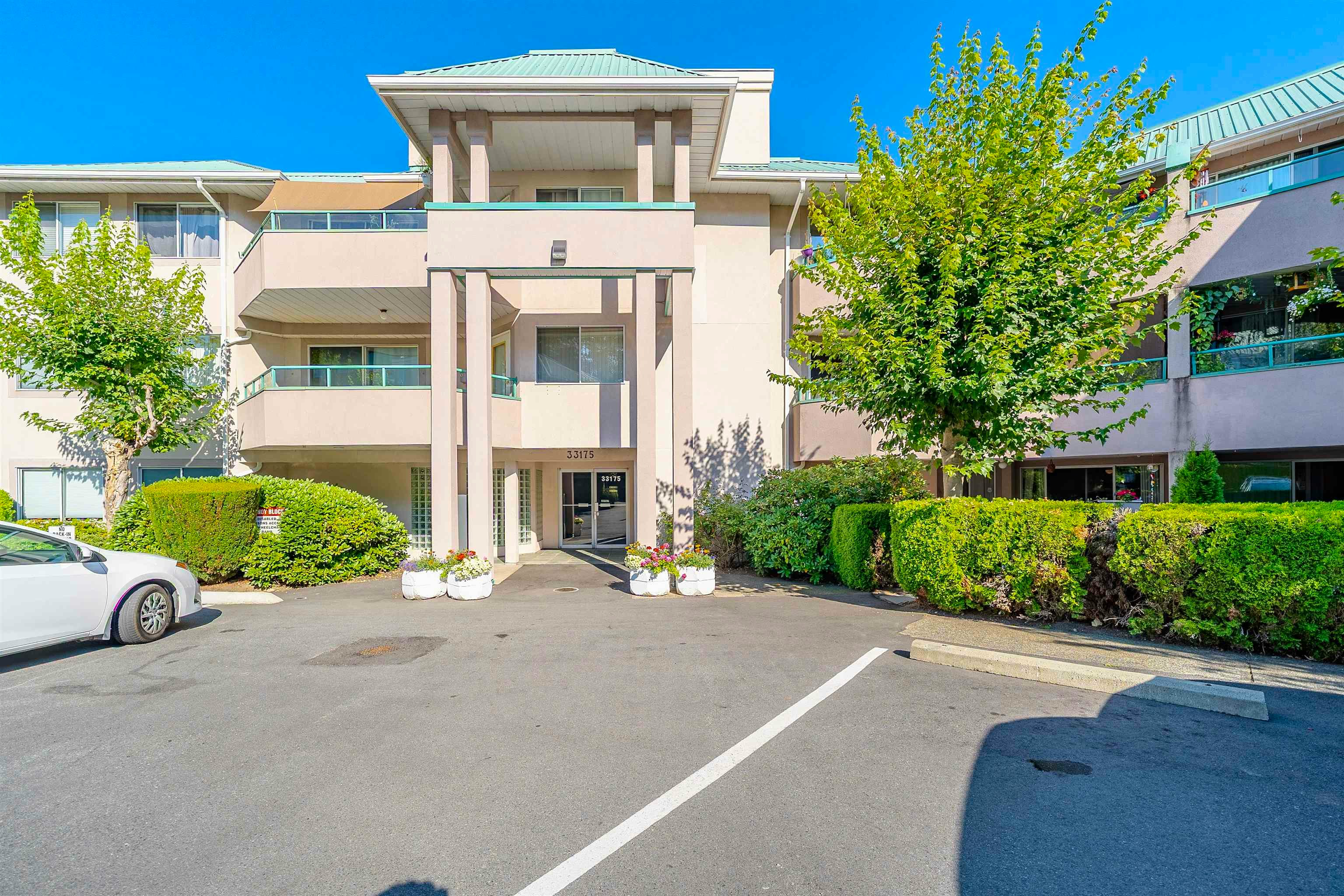 221-33175 Old Yale Road, Abbotsford, BC, V2S 2J4
