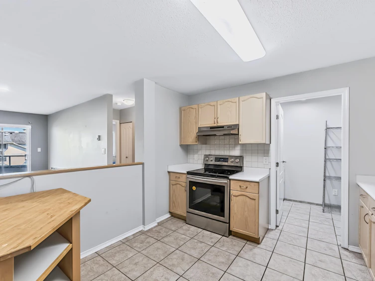221-33175 Old Yale Road, Abbotsford, BC, V2S 2J4 - 10