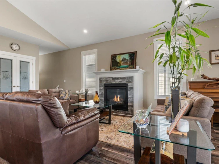 46181 Second Avenue, Chilliwack, BC, V2P 1S8 - 8