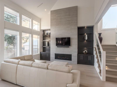 2152 Craigen Avenue - 4